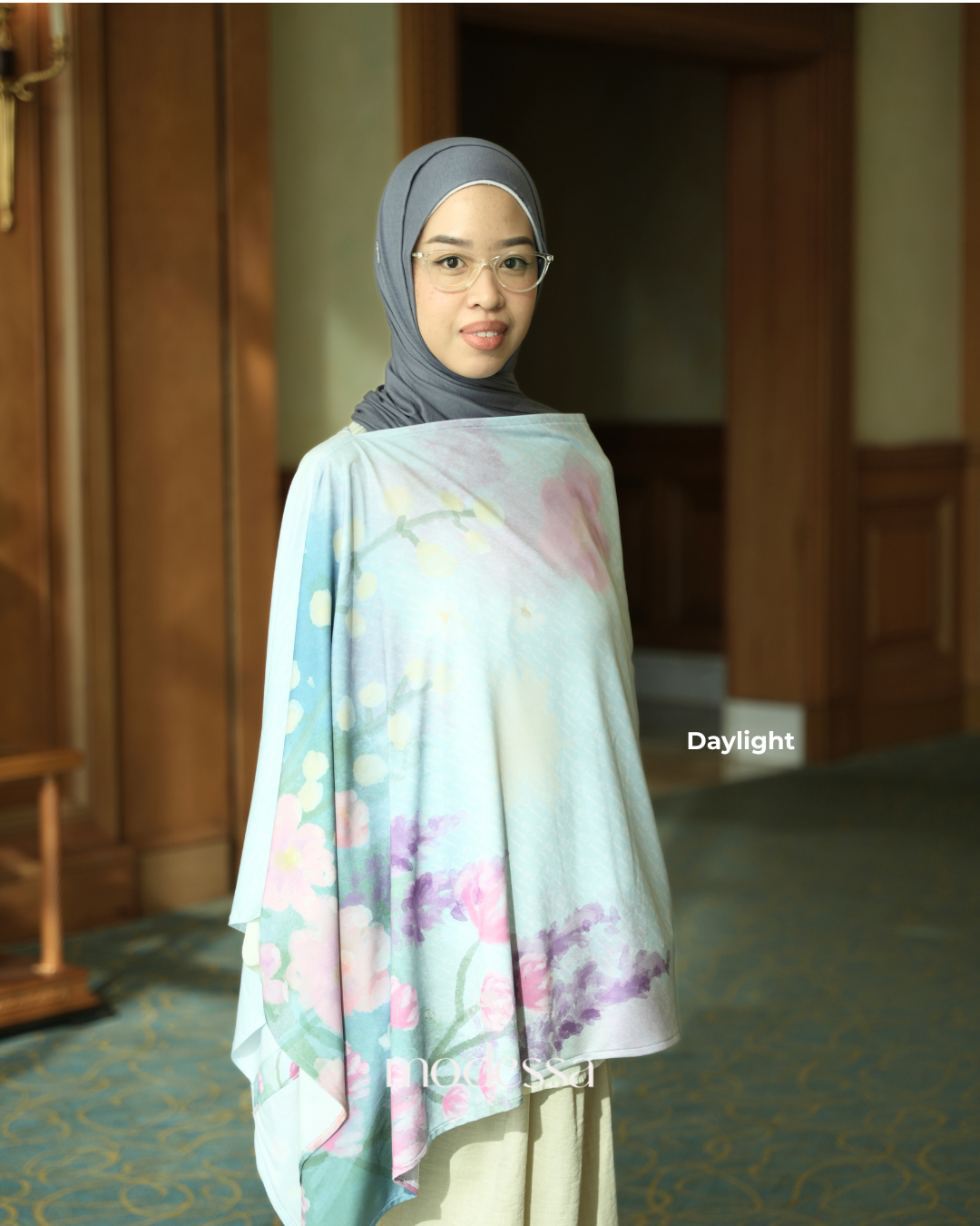 Daylight Modessa Bloom (Nursing Cover)