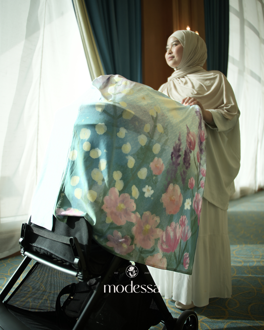Moonlight Modessa Bloom (Nursing Cover)