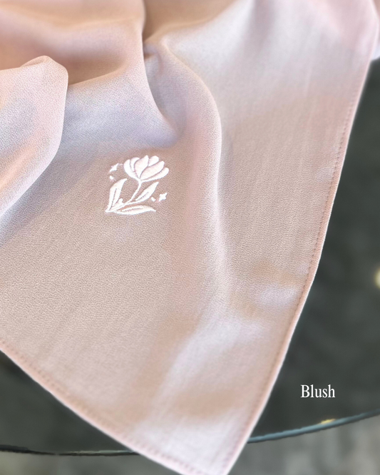 (BLUSH) Plain Shawl